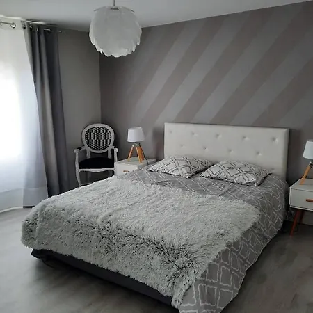Ferienhaus Gite De L'Ouve 4 Personnes *